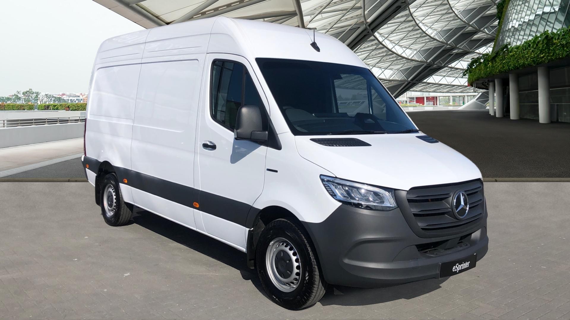 Brand New Mercedes-Benz 81kWh eSprinter 320 Van SELECT 
