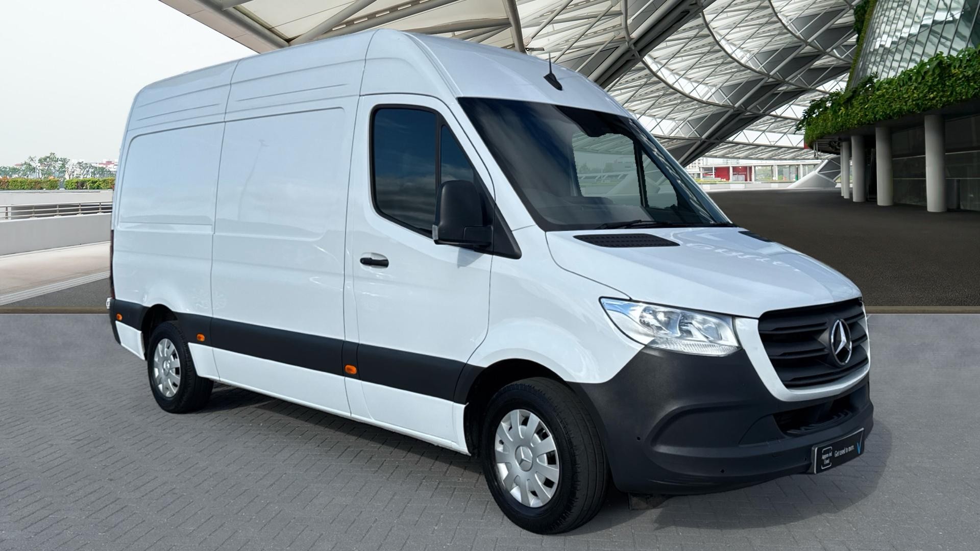 Mercedes-Benz Sprinter 315CDI Premium Medium Van 