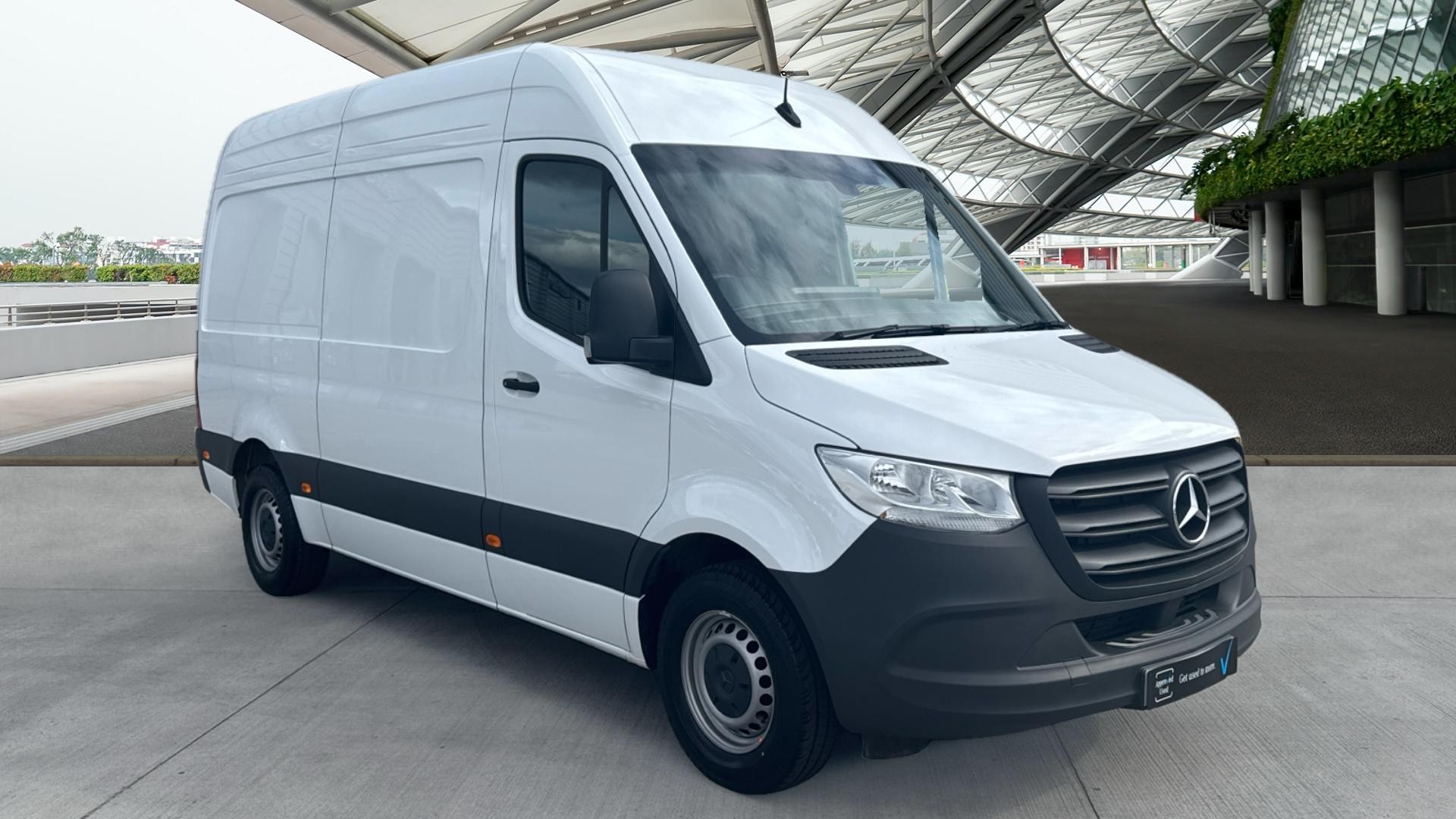 Mercedes-Benz Sprinter 315CDI Progressive Medium Van