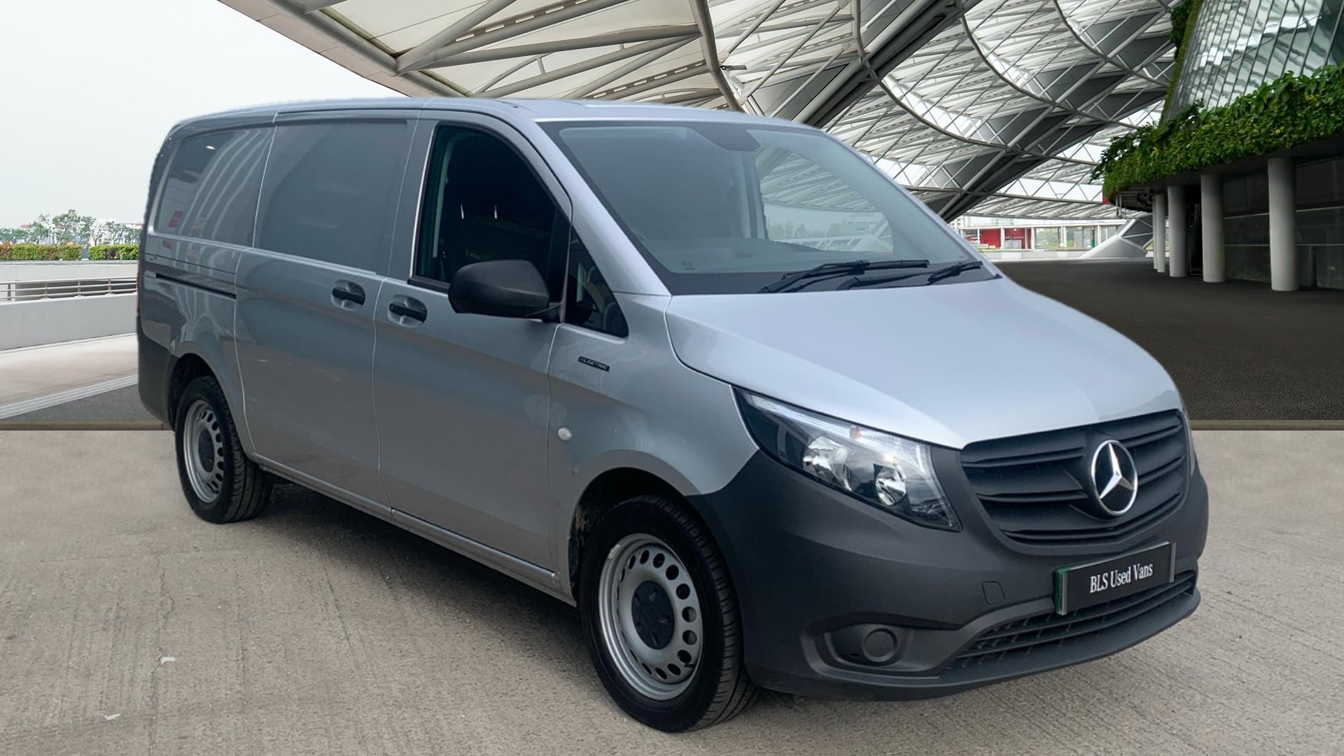 Mercedes-Benz eVito 66kWh Progressive Long Van
