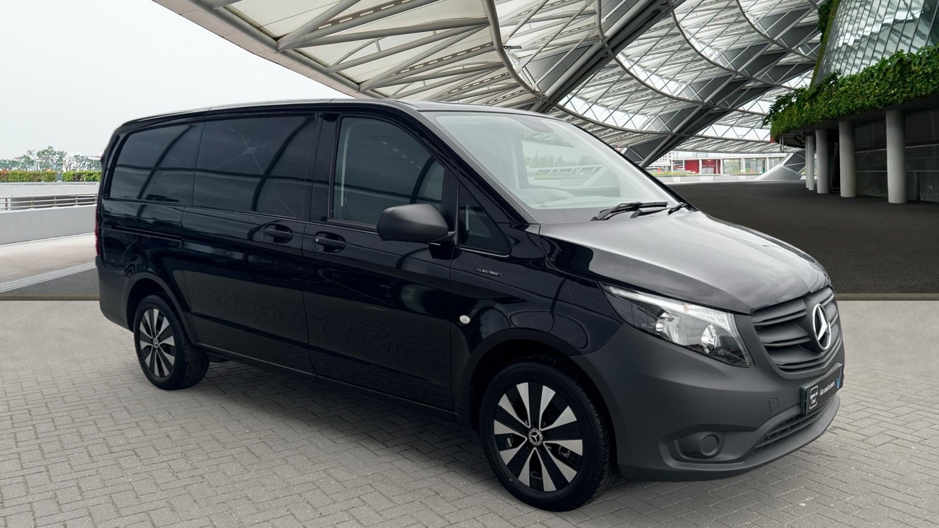 Mercedes-Benz eVito 66kWh Progressive Long Van