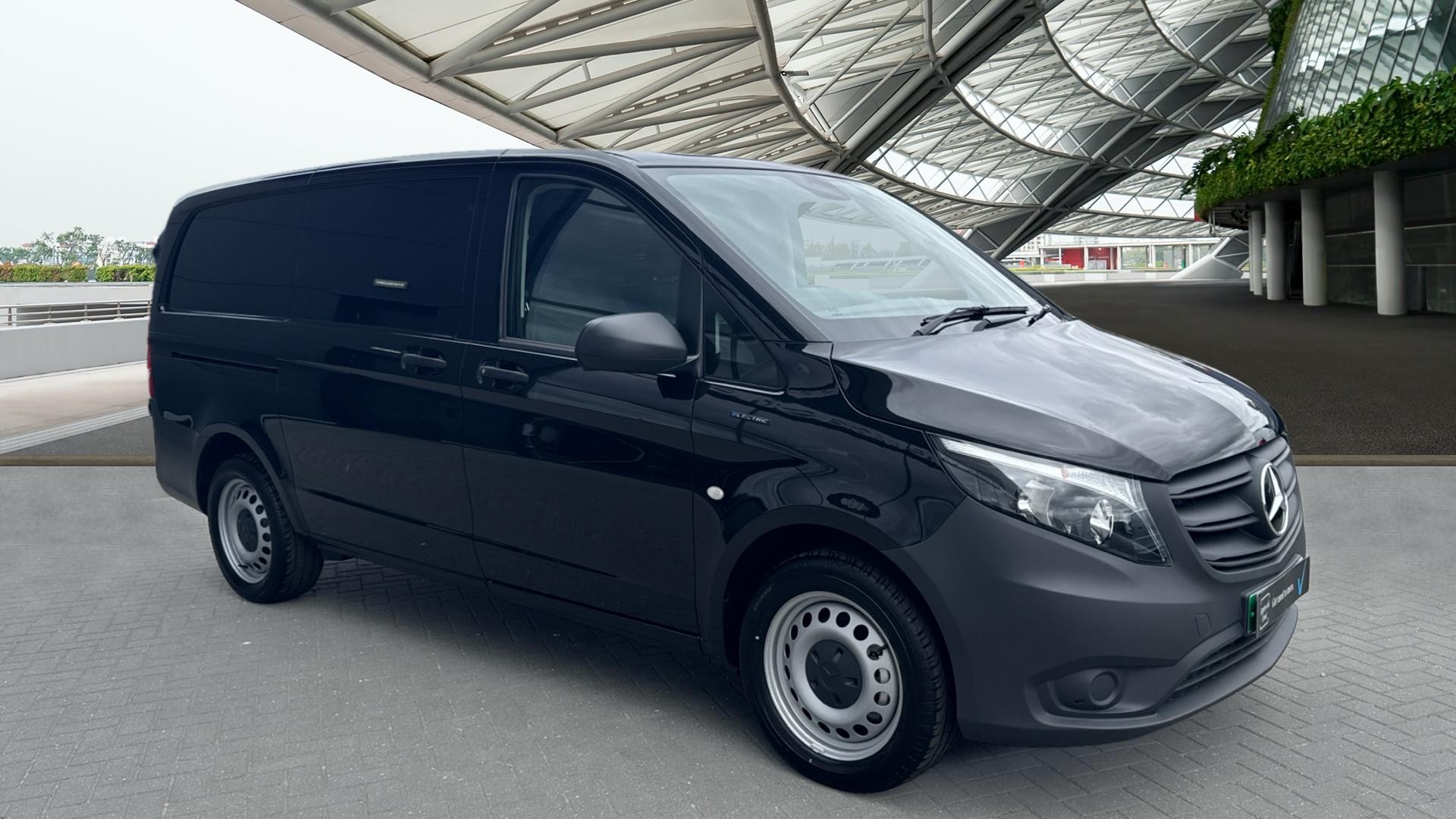Mercedes-Benz eVito 66kWh Progressive Long Van