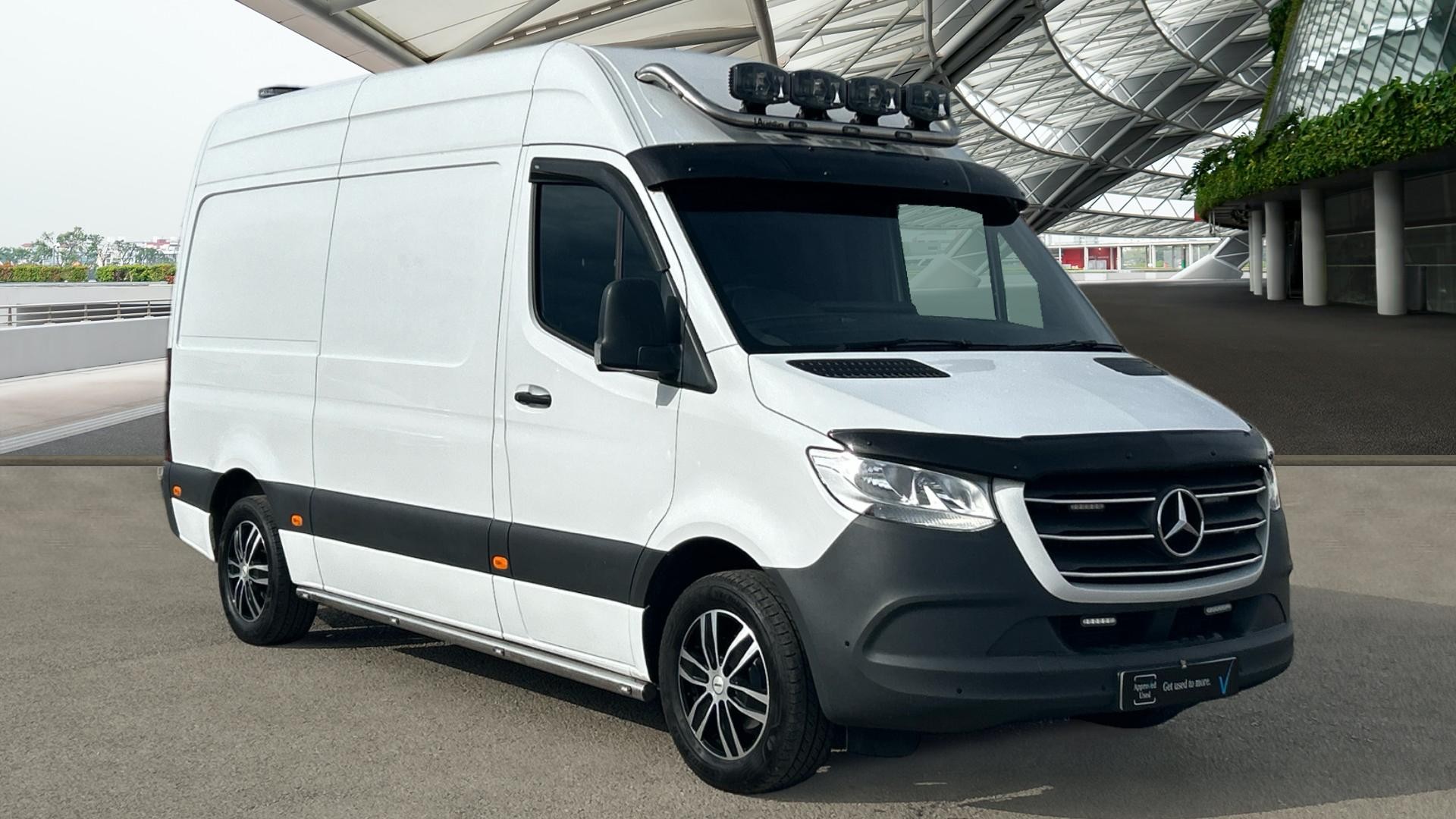 Mercedes-Benz Sprinter 315CDI Premium Medium Van