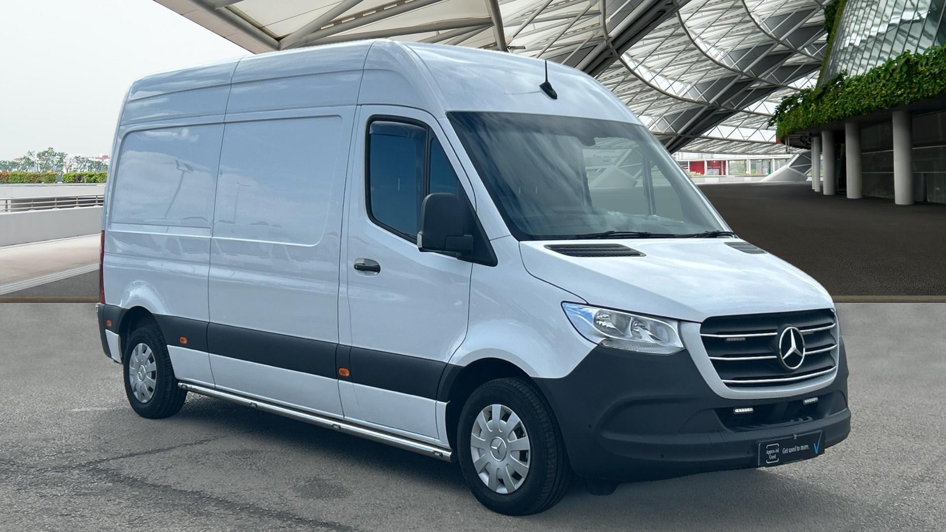 Mercedes-Benz Sprinter 315CDI Premium Medium Van