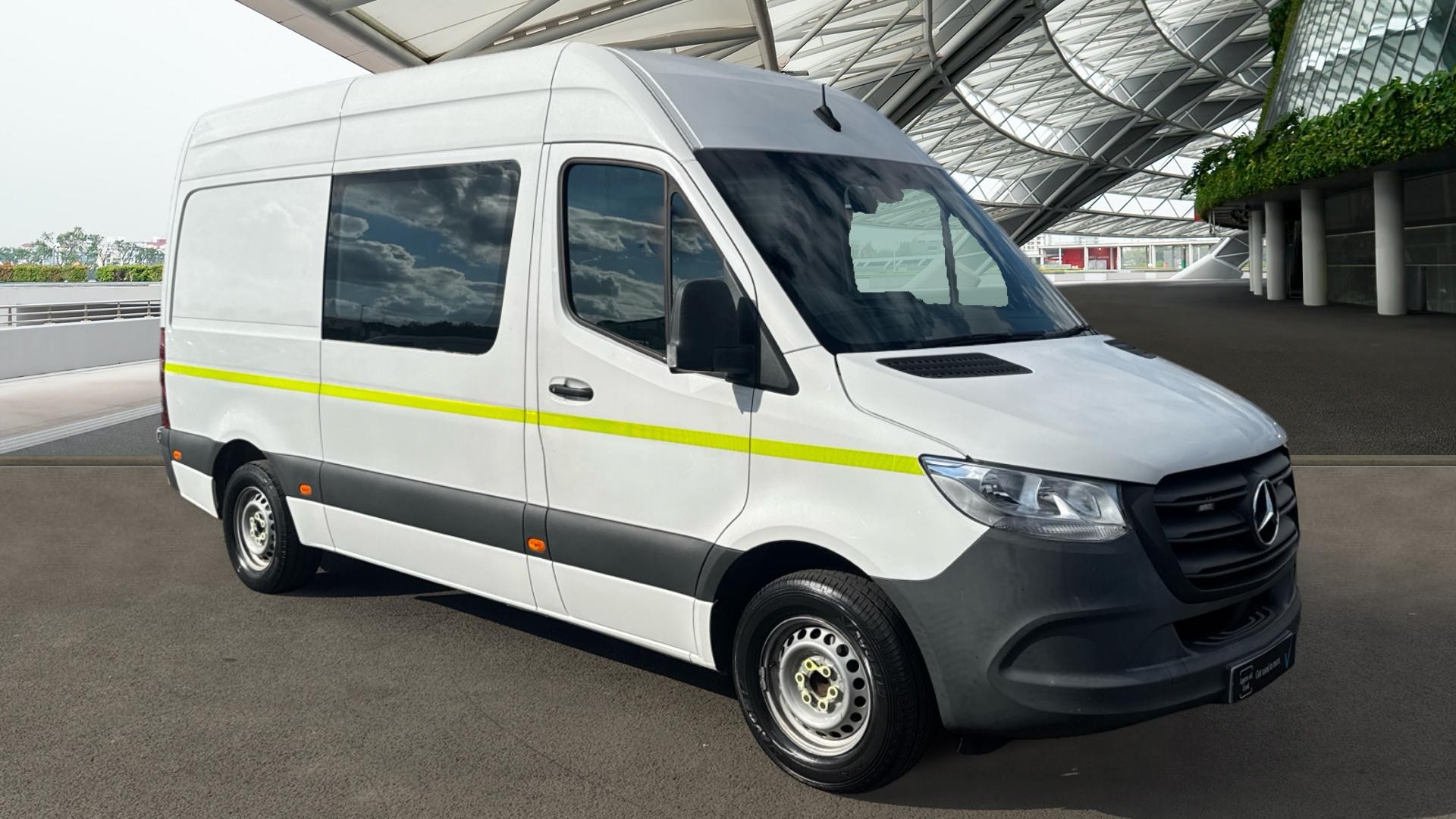 Mercedes-Benz Sprinter 315CDI Progressive Medium Welfare Van