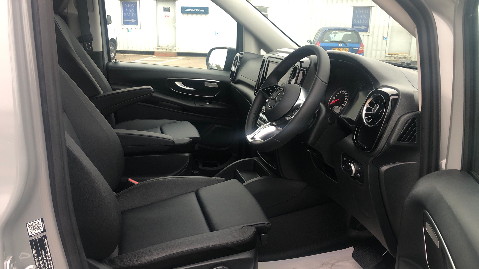 Brand New Mercedes-Benz Vito 119 Sport Crew van Long Van Image 22