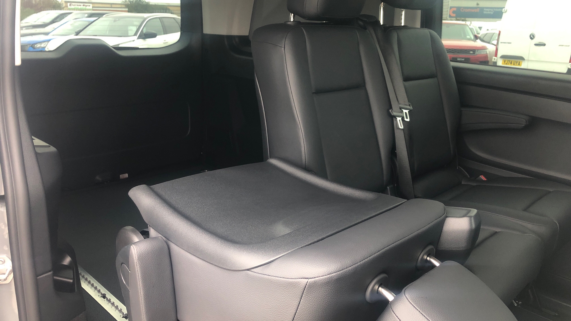 Brand New Mercedes-Benz Vito 119 Sport Crew van Long Van Image 27