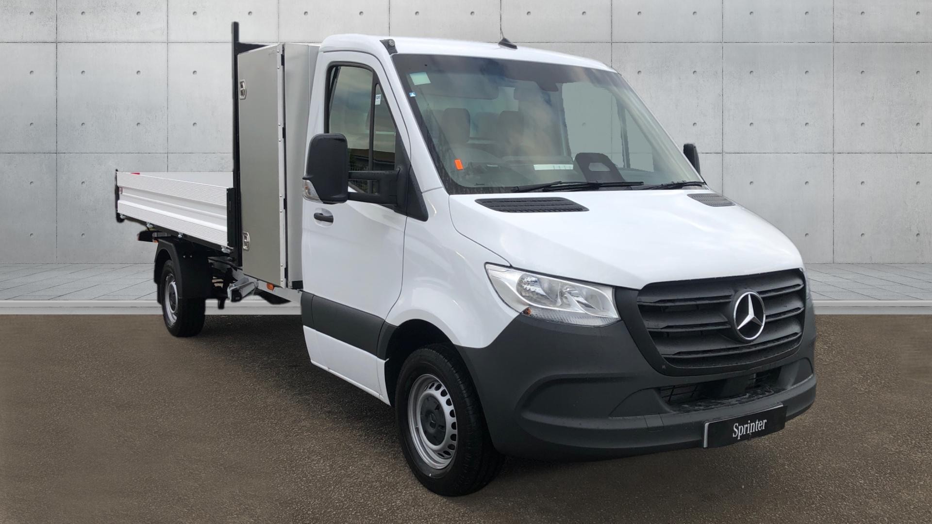 Mercedes-Benz Sprinter 315 L3 Chassis Tipper with Toolpod