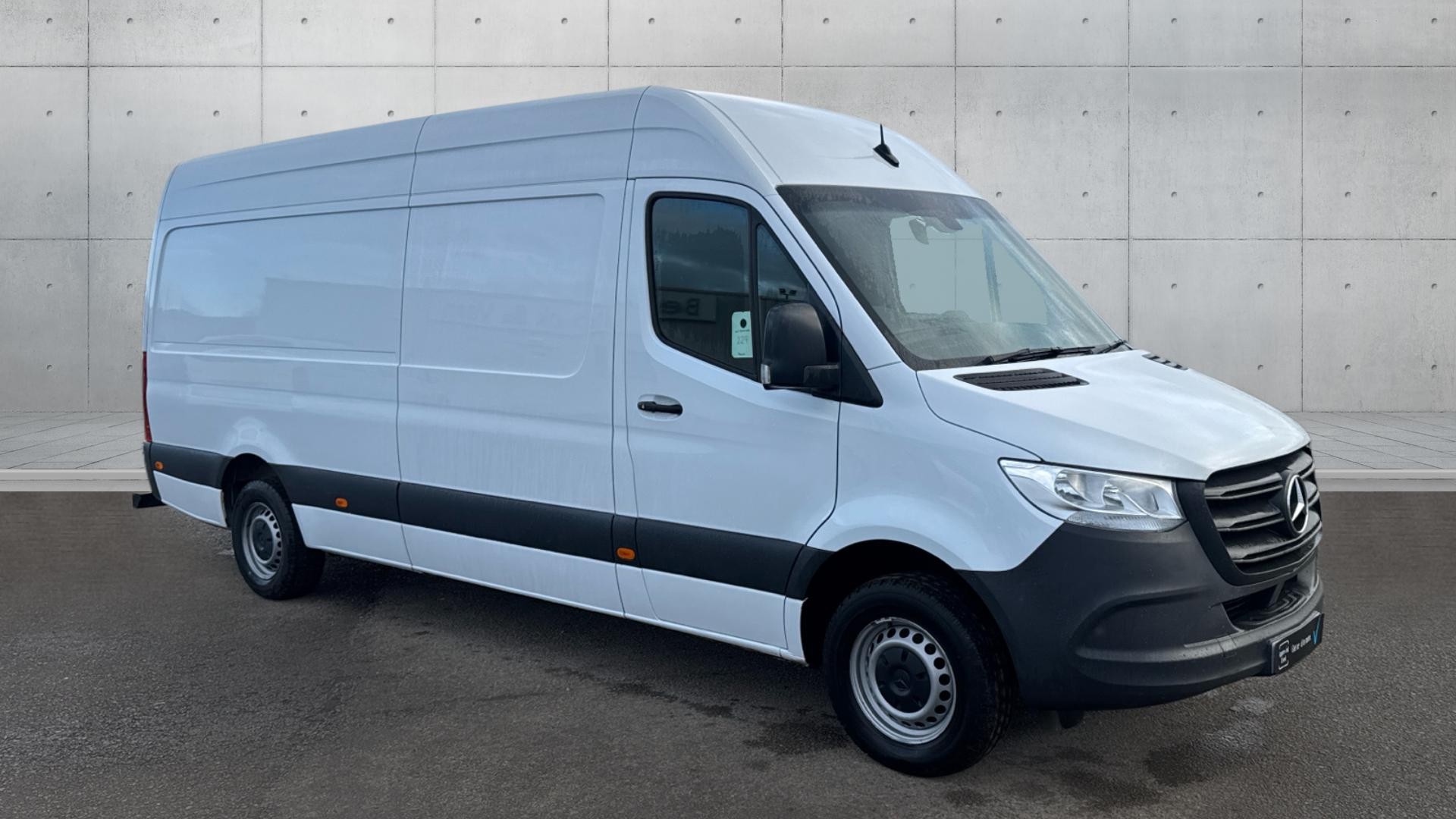 Mercedes-Benz 315CDi Progressive RWD Long Van