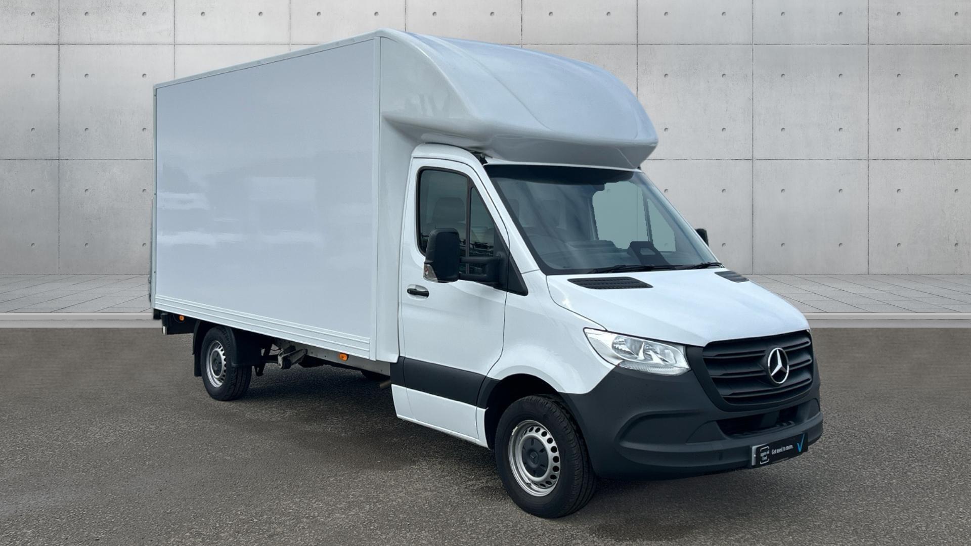 2.0 315 CDI Chassis Cab 2dr Diesel Manual RWD L3 Euro 6 (s/s) (150 ps)