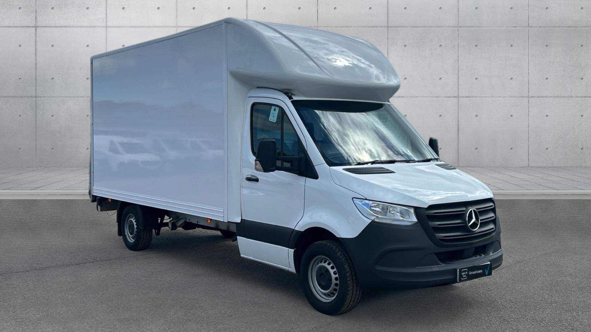 2.0 315 CDI Chassis Cab 2dr Diesel Manual RWD L3 Euro 6 (s/s) (150 ps)