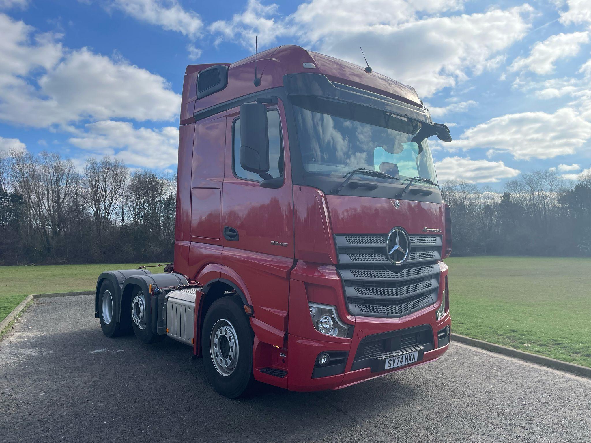 2545 LS BigSpace **Ex Demo Normal Cab**