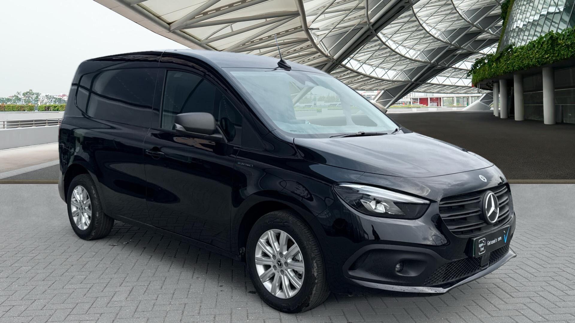 45kWh Premium Panel Van 5dr Electric Auto L1 (122 ps)