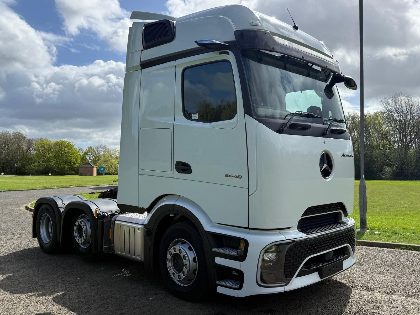 2548 LS BigSpace