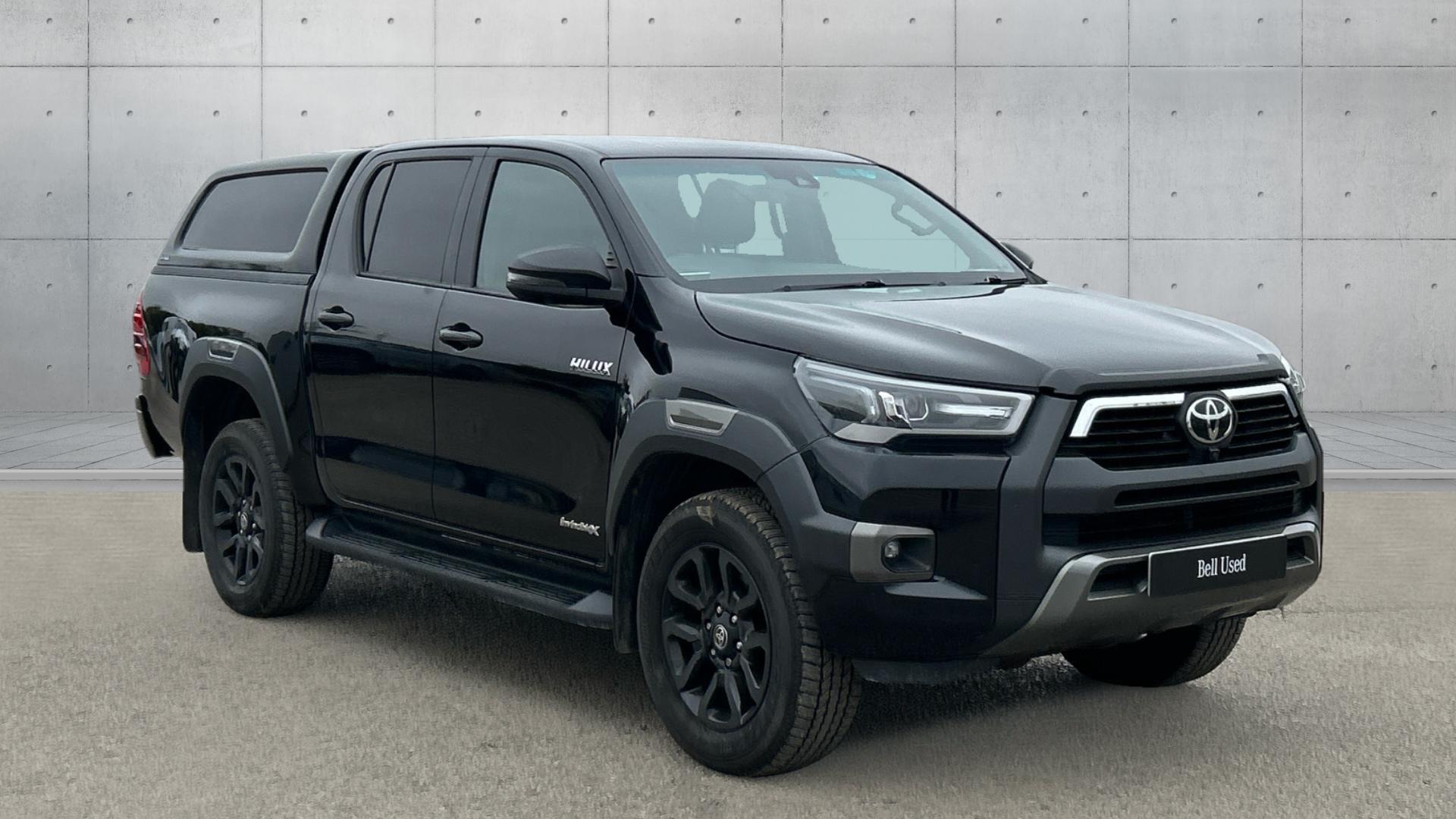 2.8 D-4D Invincible X Pickup Double Cab 4dr Diesel Auto 4WD Euro 6 (s/s) (204 ps)